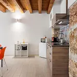 Open Sicily Homes - Near The Train Station Hotel apartamentowy Palermo