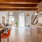 Open Sicily Homes - Near The Train Station Hotel apartamentowy