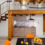Hotel apartamentowy Open Sicily Homes - Near The Train Station Palermo