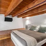 Open Sicily Homes - Near The Train Station Hotel apartamentowy
