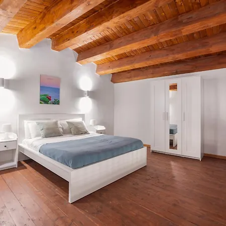 Open Sicily Homes - Near The Train Station Aparthotel *
