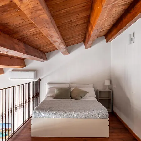 Aparthotel Open Sicily Homes - Near The Train Station