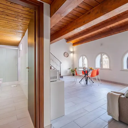 Open Sicily Homes - Near The Train Station Aparthotel