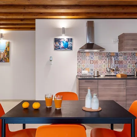 Aparthotel Open Sicily Homes - Near The Train Station *