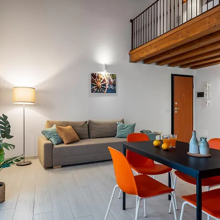 Open Sicily Homes - Near The Train Station Apartmanhotel 4*