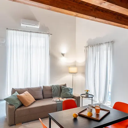 Apartmanhotel Open Sicily Homes - Near The Train Station