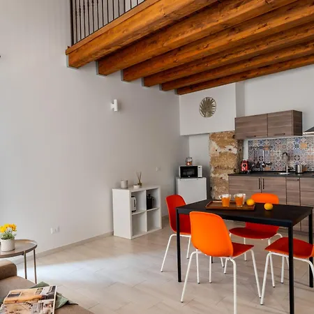 Open Sicily Homes - Near The Train Station 4*