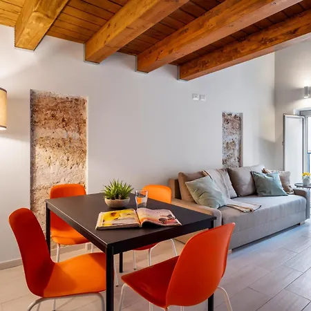 Open Sicily Homes - Near The Train Station Aparthotel