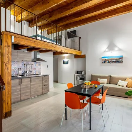 Open Sicily Homes - Near The Train Station 4* Palermo