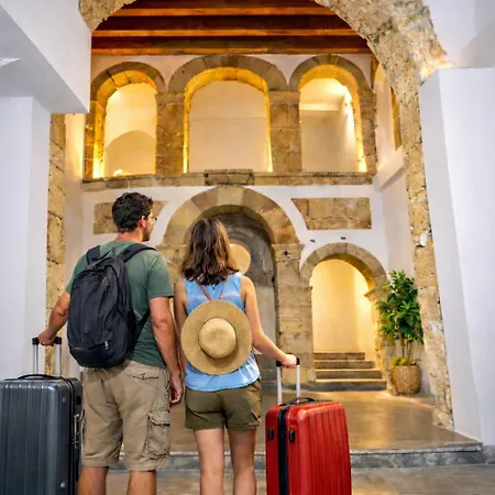 Apartmanhotel Open Sicily Homes - Near The Train Station 4*