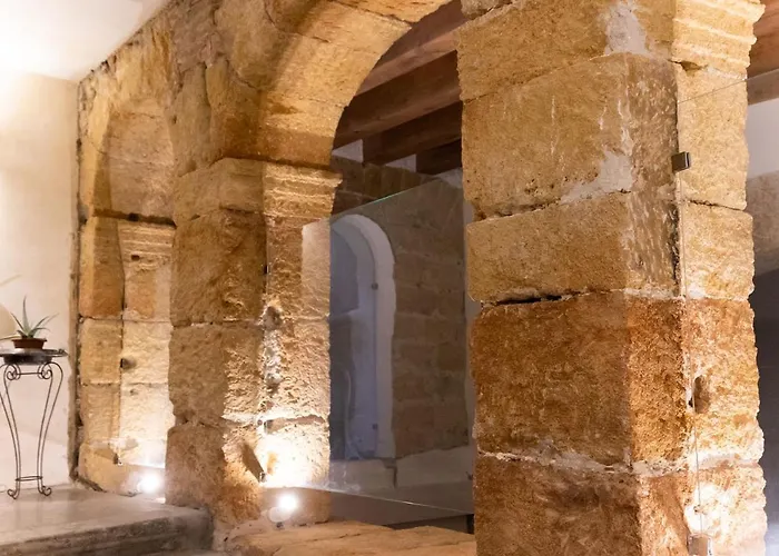 Open Sicily Homes - Near The Train Station Aparthotel 4*