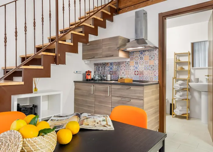 Aparthotel Open Sicily Homes - Near The Train Station