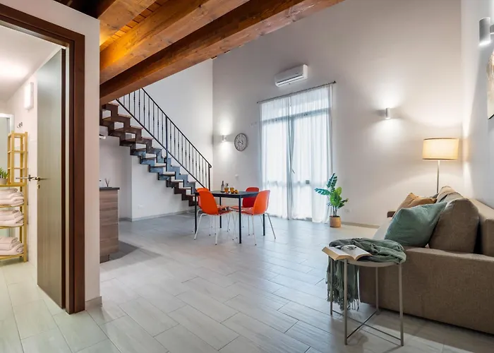 Open Sicily Homes - Near The Train Station Aparthotel