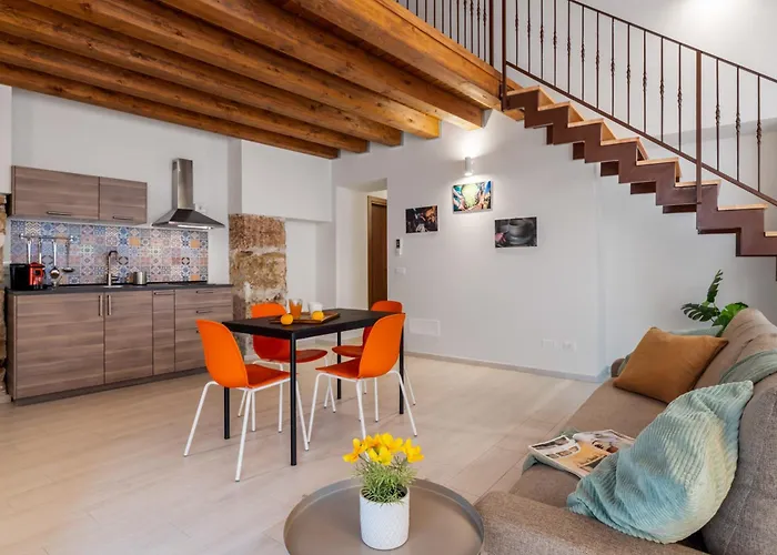 Open Sicily Homes - Near The Train Station 4* Palermo