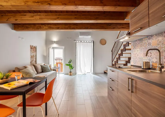 Open Sicily Homes - Near The Train Station Aparthotel