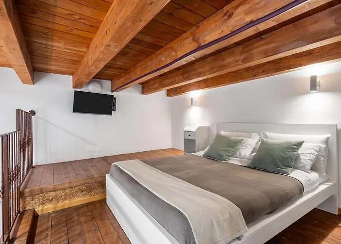 Open Sicily Homes - Near The Train Station Aparthotel